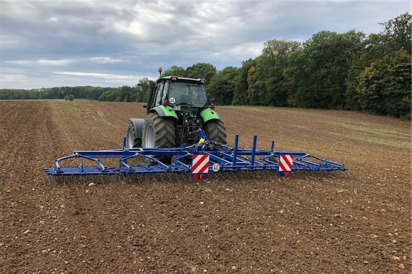 Mechanische Unkrautbekämpfung – Herausforderung oder Zukunft der Landwirtschaft?